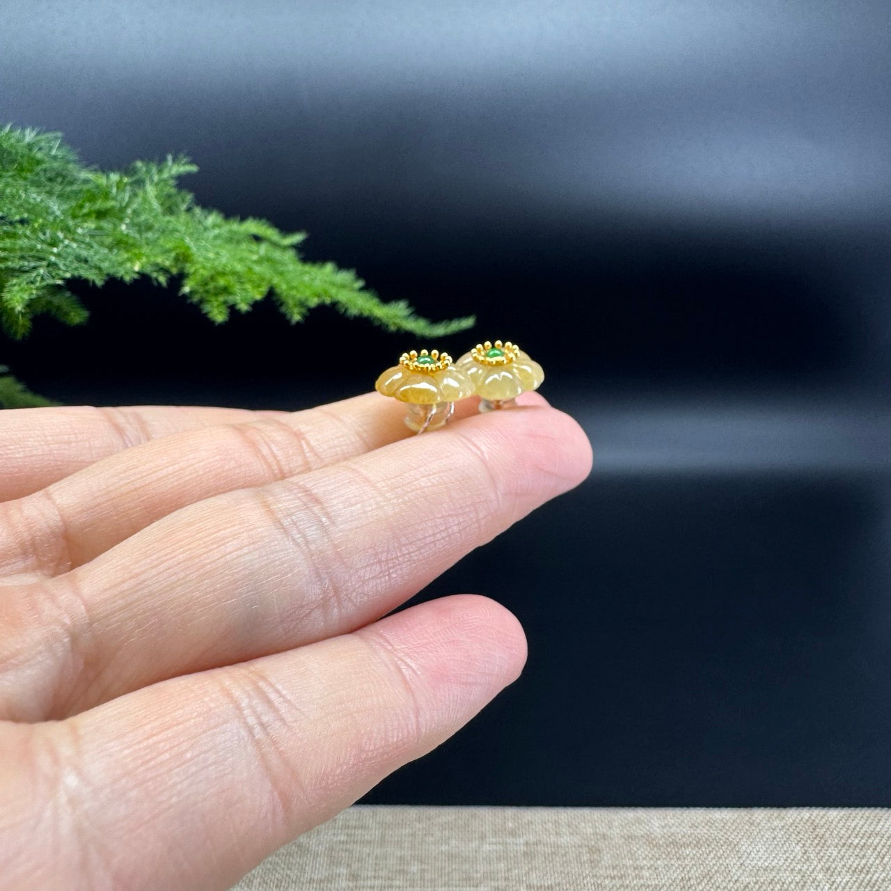 RealJade® "Classic Stud" 18k Yellow Gold Genuine Jadeite Jade Flowers Earrings