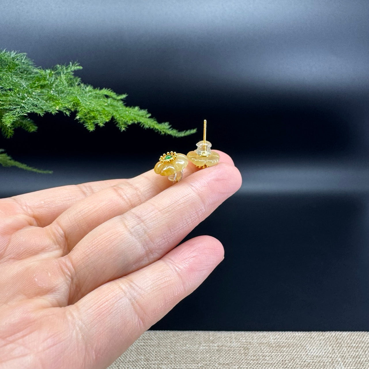 RealJade® "Classic Stud" 18k Yellow Gold Genuine Jadeite Jade Flowers Earrings