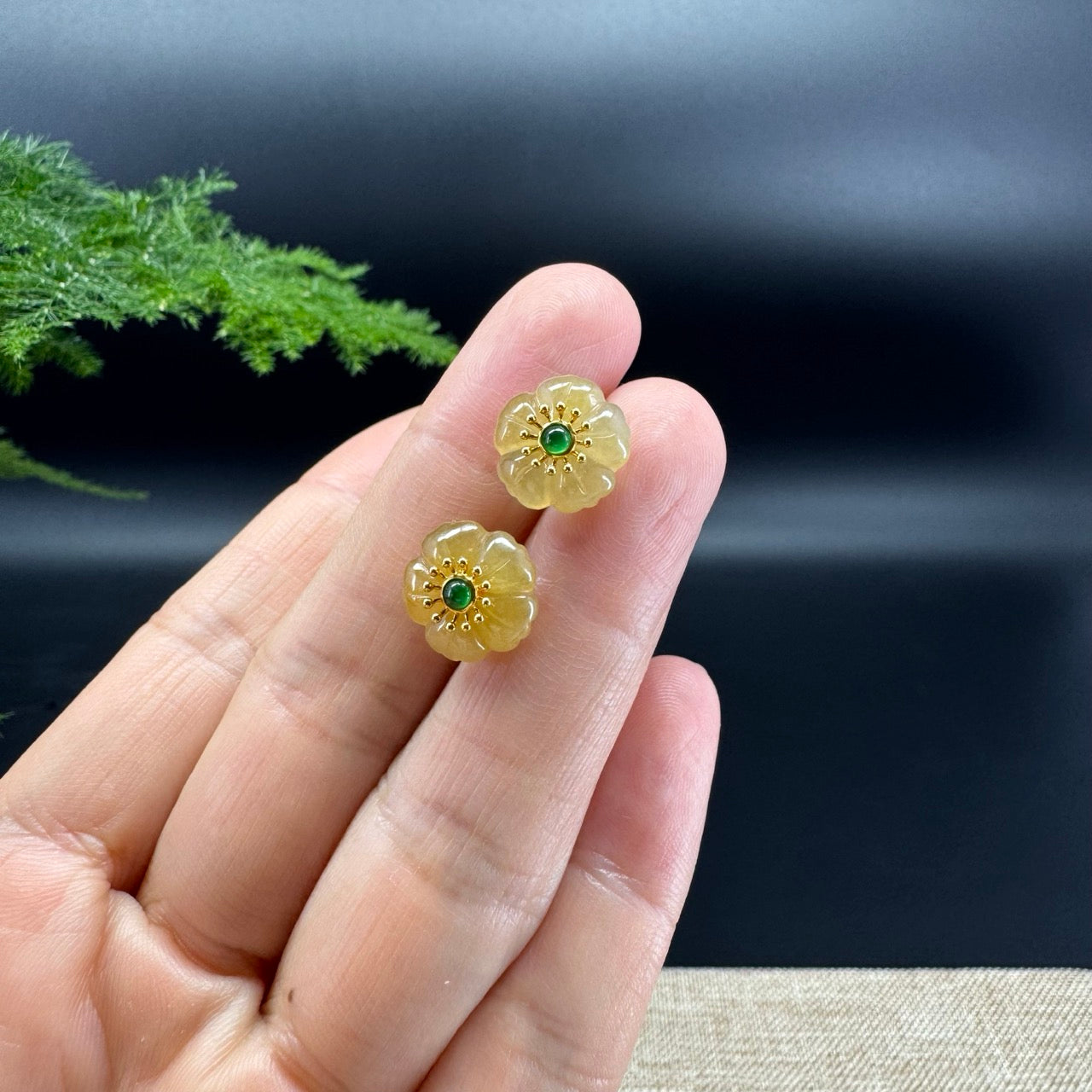 RealJade® "Classic Stud" 18k Yellow Gold Genuine Jadeite Jade Flowers Earrings