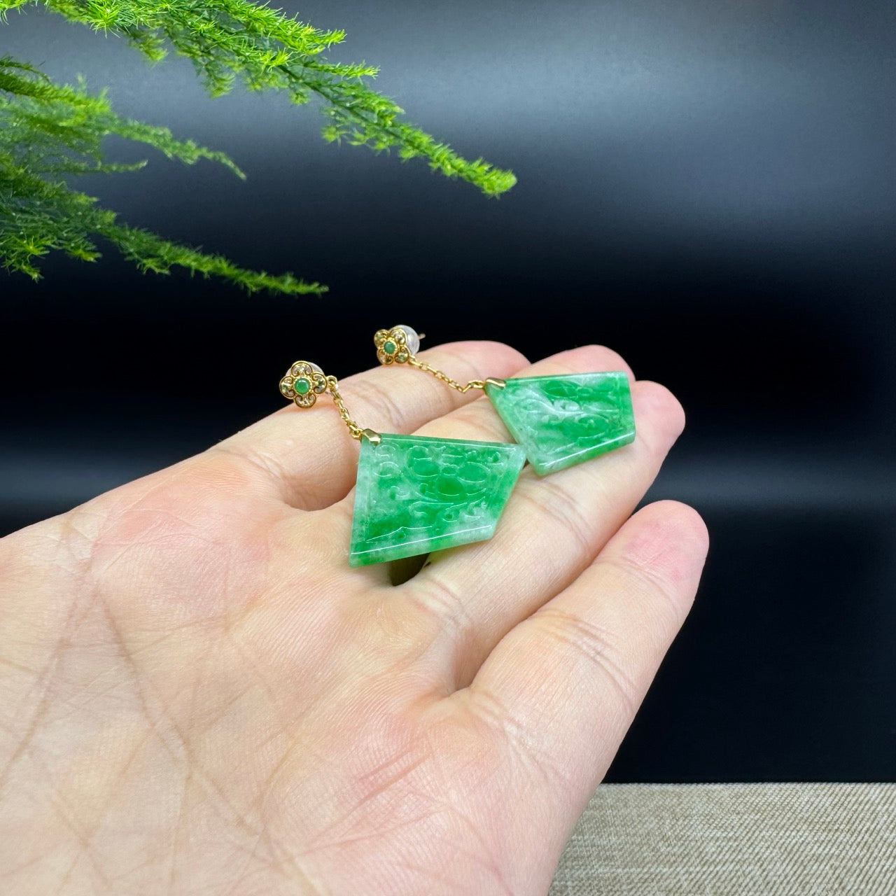 18k Yellow Gold Genuine Green Jadeite Jade Earrings With Diamonds