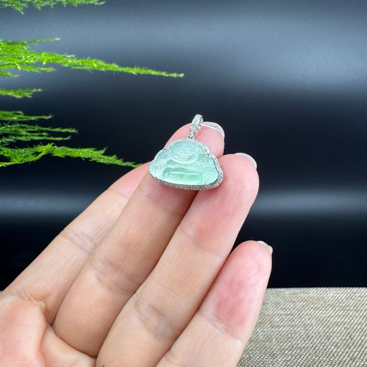 RealJade® Co. High-end 18K White Gold Genuine Burmese Ice Green Jadeite Jade Buddha Pendant with Diamonds High Jewelry