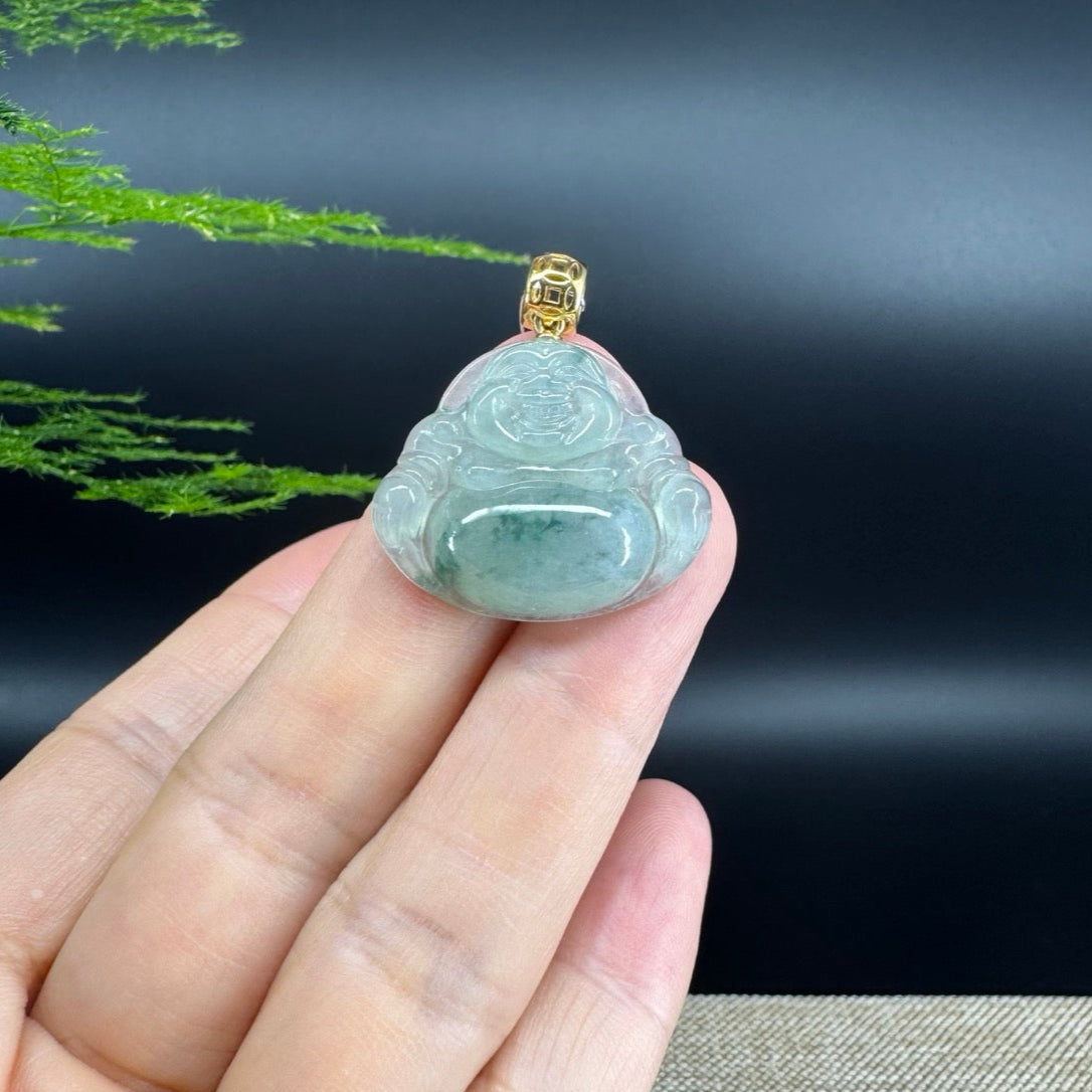 The pendant shape of the buddha.The pendant color is icy green.