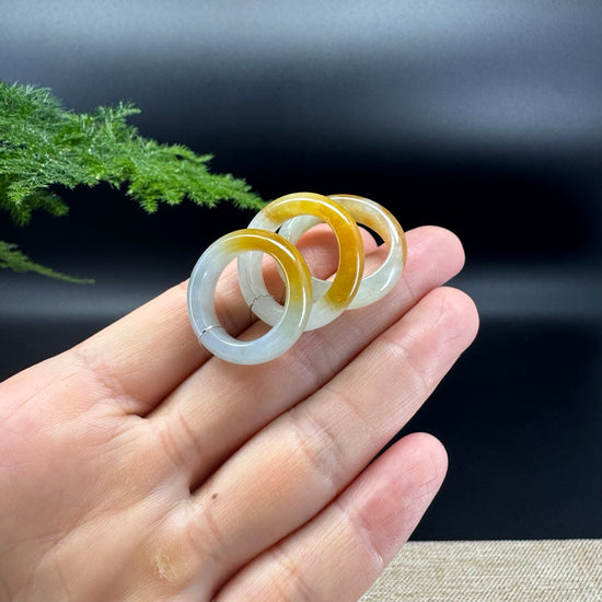 RealJade® Burmese Honey Yellow Traditional Jadeite Jade Ring