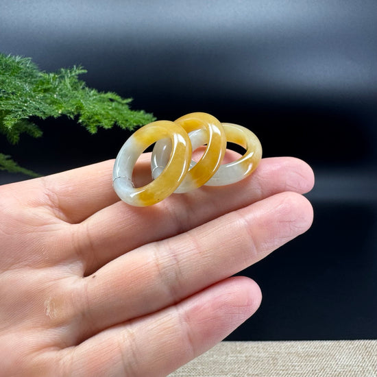 RealJade® Burmese Honey Yellow Traditional Jadeite Jade Ring