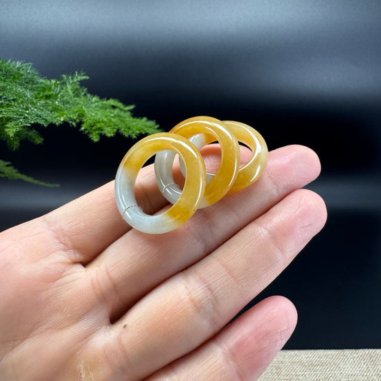 RealJade® Burmese Honey Yellow Traditional Jadeite Jade Ring