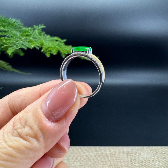 RealJade® 18K White Gold Imperial Green Jadeite Jade Diamonds Classic Ring