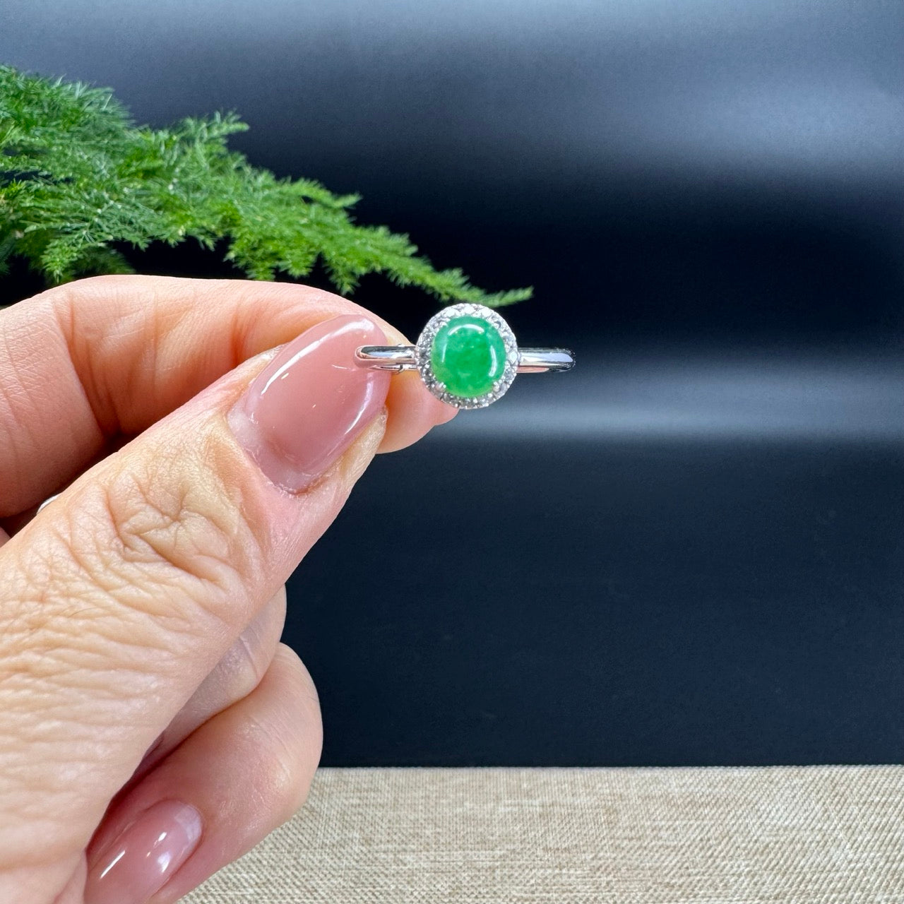 RealJade® 18K White Gold Imperial Green Jadeite Jade Diamonds Ring