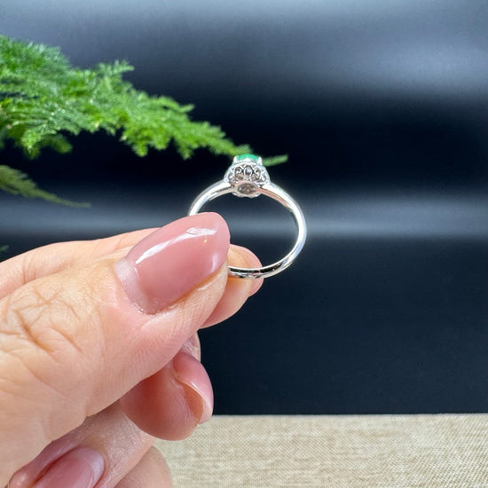 RealJade® 18K White Gold Imperial Green Jadeite Jade Diamonds Ring