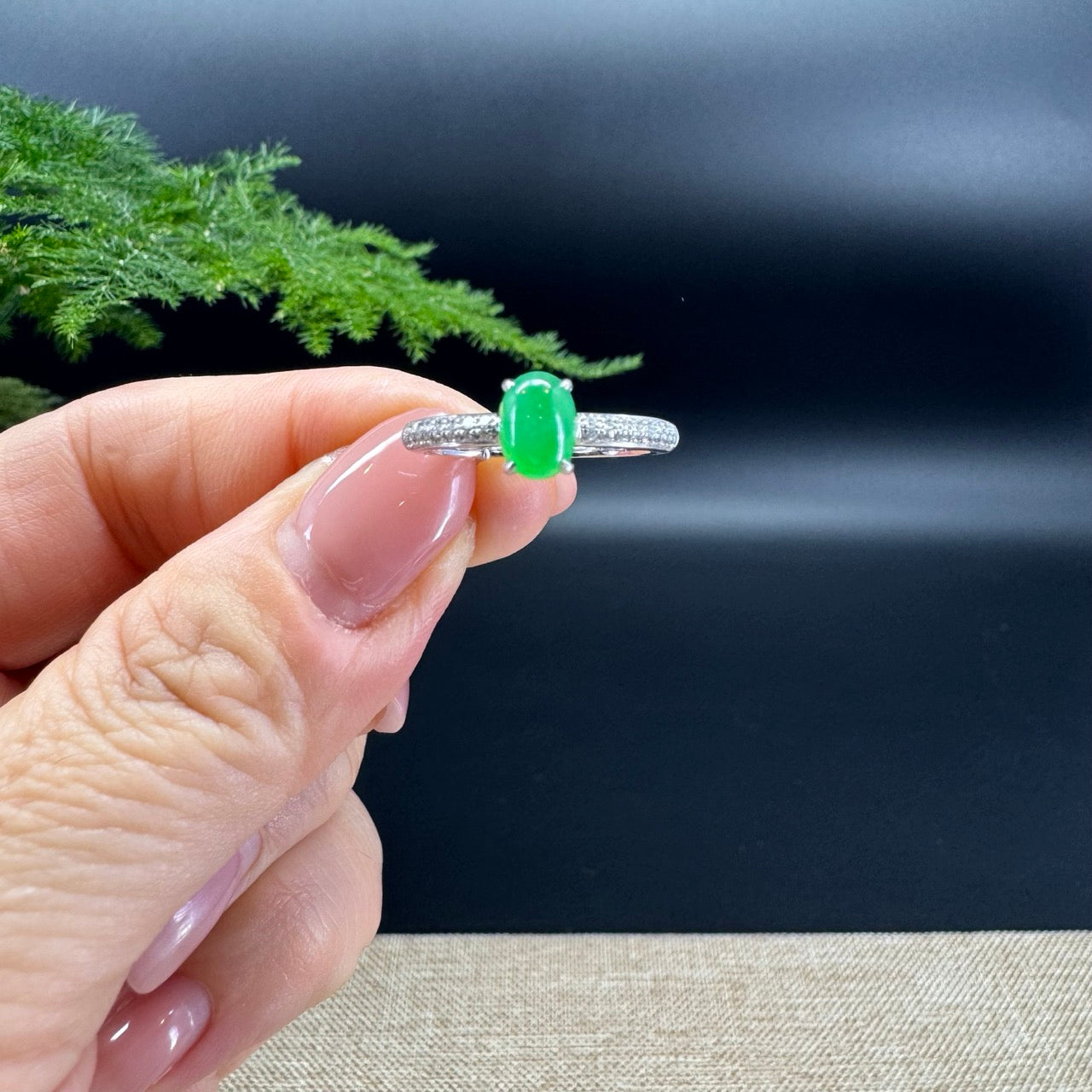 RealJade® 18K White Gold Imperial Green Jadeite Jade Diamonds Ring