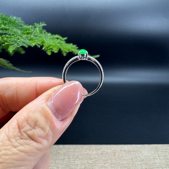 RealJade® 18K White Gold Imperial Green Jadeite Jade Diamonds Ring