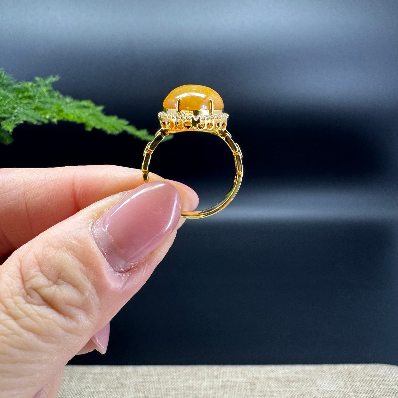 RealJade® 18K Yellow Gold Honey Yellow Jadeite Jade Heart shape Ring