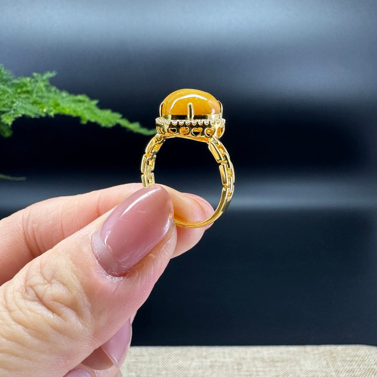 RealJade® 18K Yellow Gold Honey Yellow Jadeite Jade Heart shape Ring