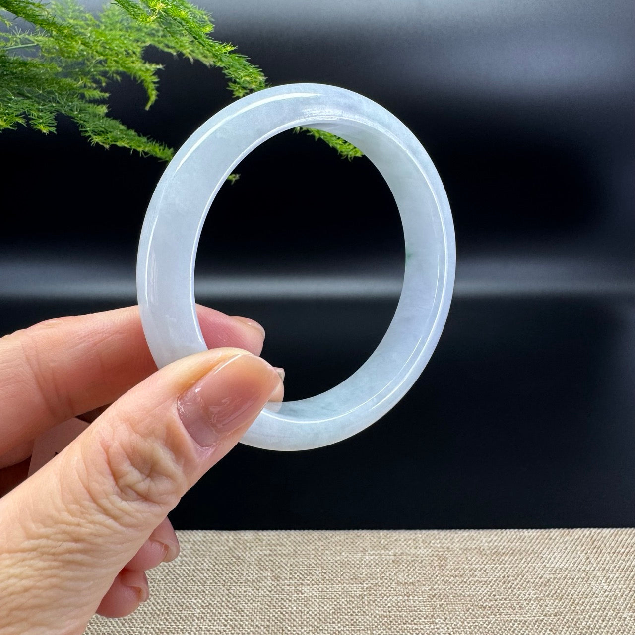 Genuine Burmese White Green Jade Jadeite Bangle Bracelet ( 58.9mm )