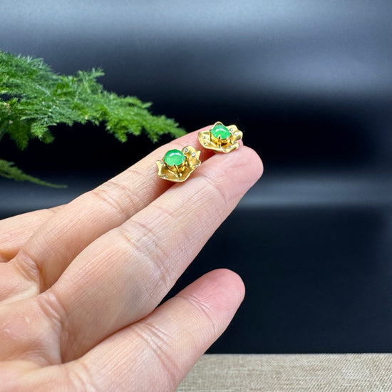 18k Yellow Gold Green Jadeite Jade 'Lotus Leaf' Earrings with Diamonds