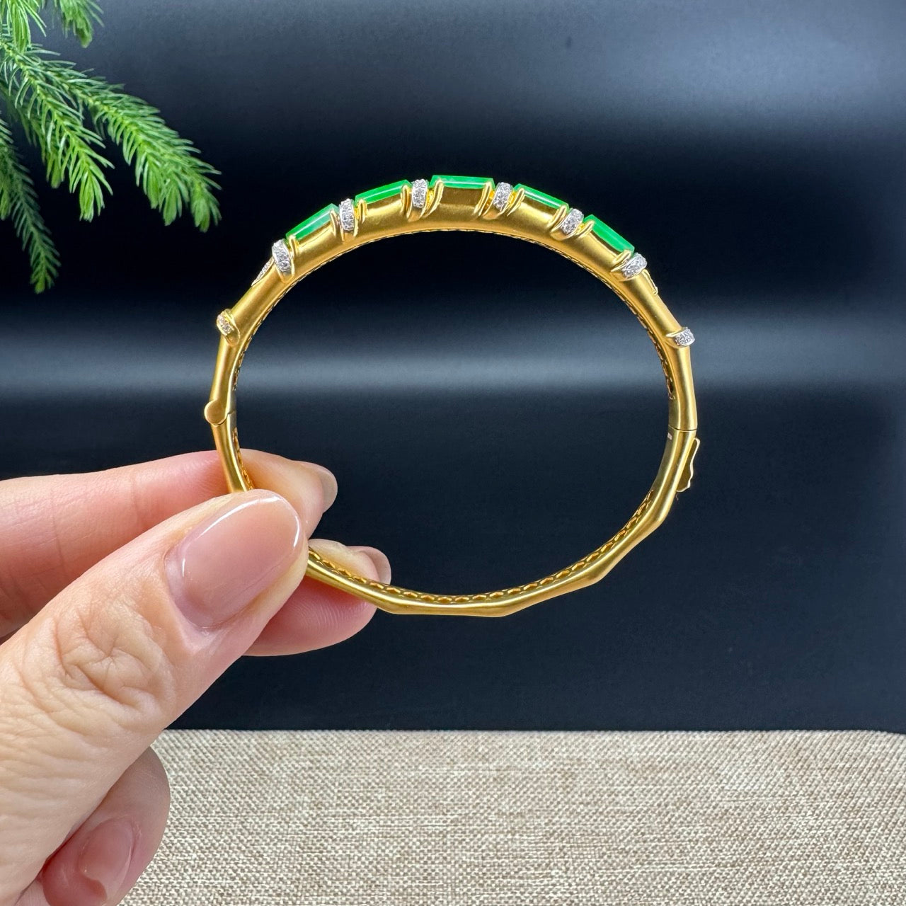 RealJade Luxury 18K Yellow Gold Genuine Green Jadeite Jade Bamboo Bangle