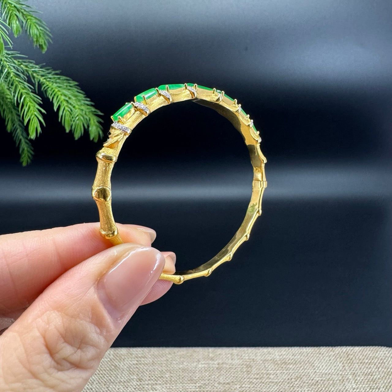 RealJade Luxury 18K Yellow Gold Genuine Green Jadeite Jade Bamboo Bangle