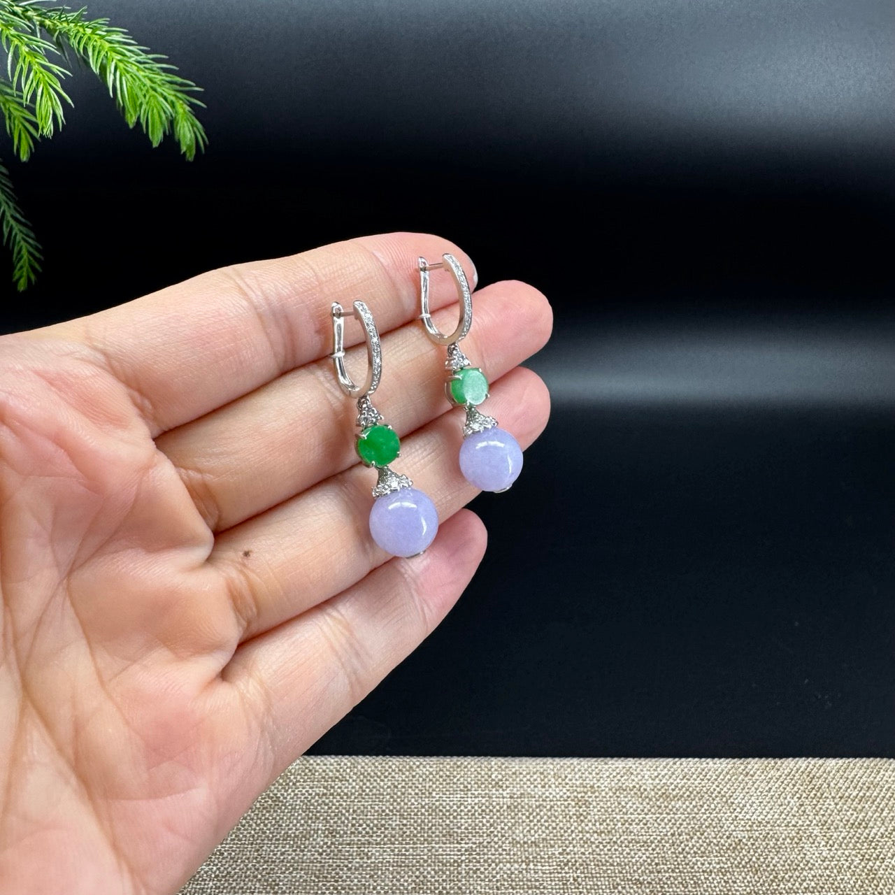 18k White Gold Genuine Lavender Bead Jadeite Jade Diamonds Earrings
