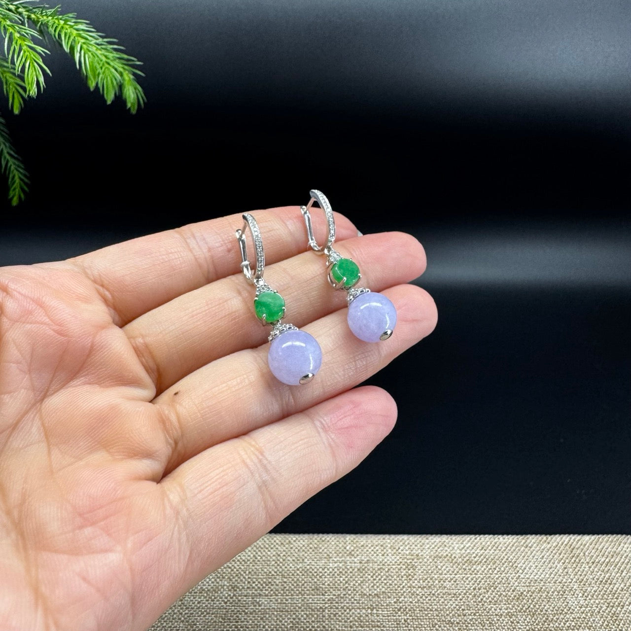 18k White Gold Genuine Lavender Bead Jadeite Jade Diamonds Earrings