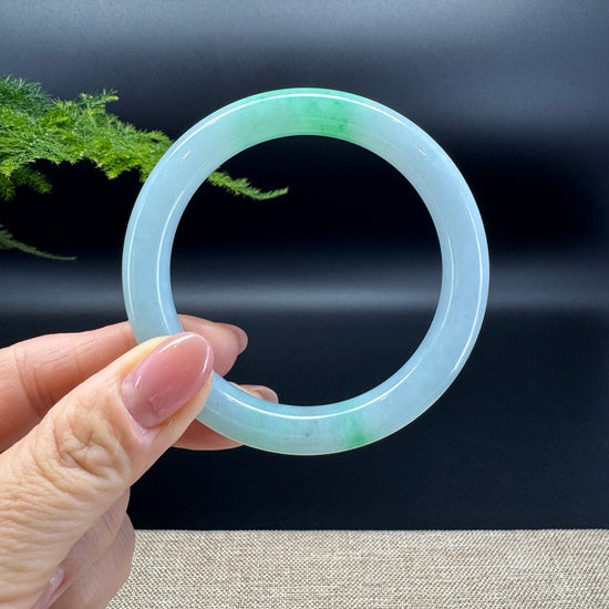 Genuine Burmese Spicy Green Jade Jadeite Bangle Bracelet (55.4mm)