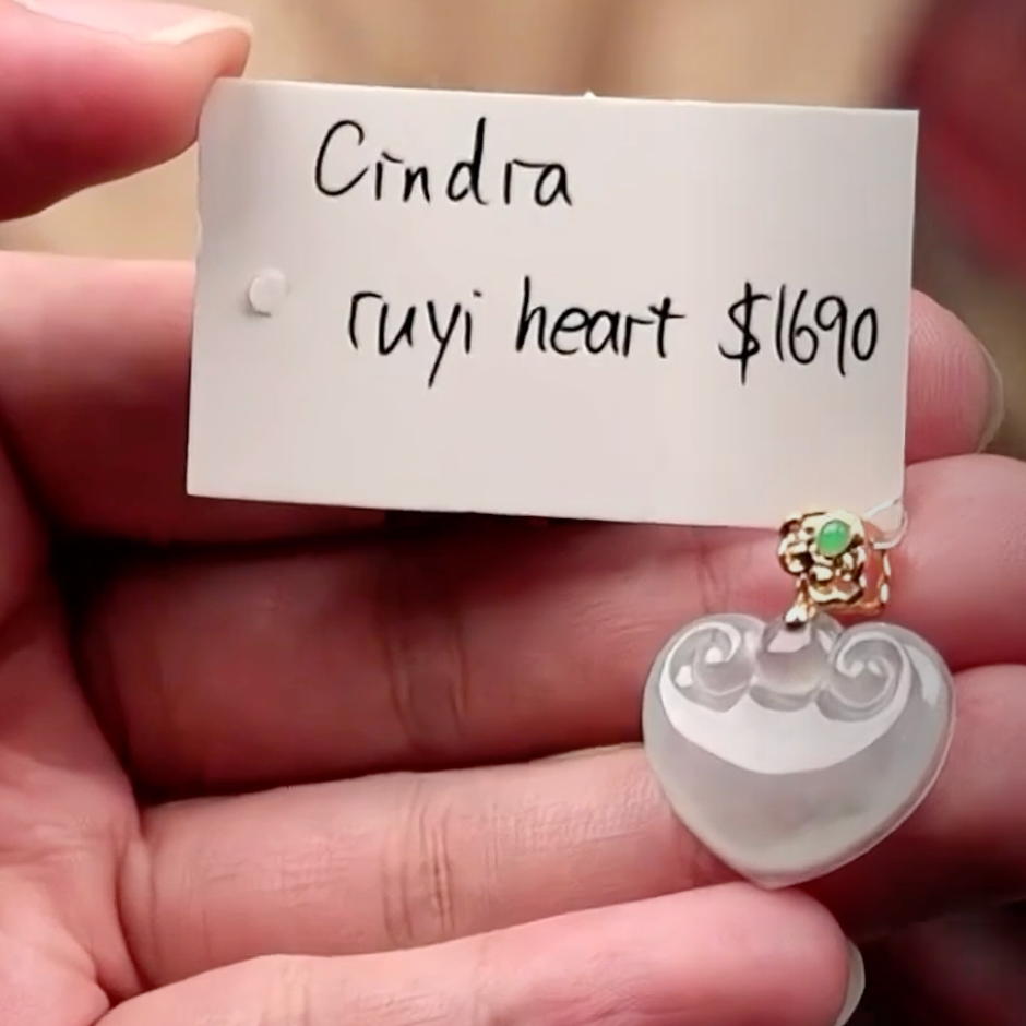 Live "18ky Gold Bail Natural Icy Jadeite Jade RuYi Heart Pendant" (Live Pick) (08/12/25)