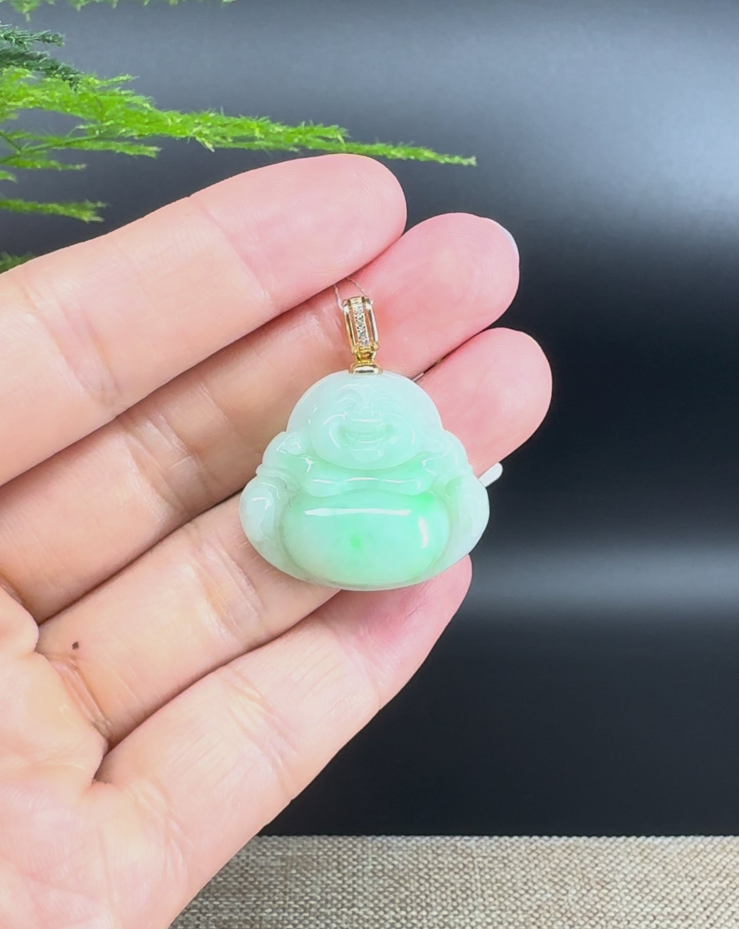 Load and play video in Gallery viewer, 18K Yellow Gold Burmese Green Jadeite Jade Happy Buddha Pendant
