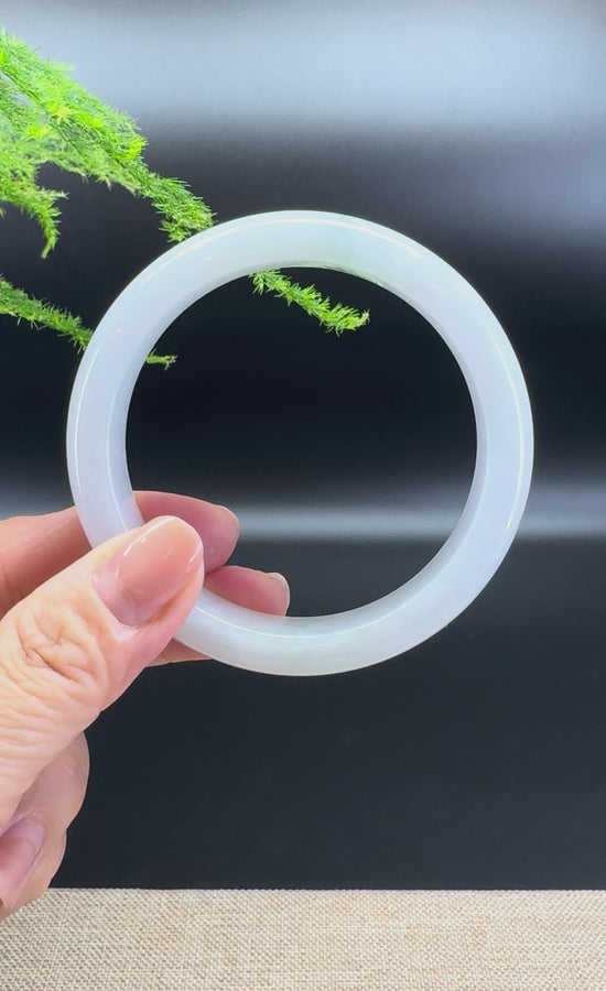 Load and play video in Gallery viewer, Genuine Burmese Icy Green Jade Jadeite Bangle Bracelet ( 58.9mm )
