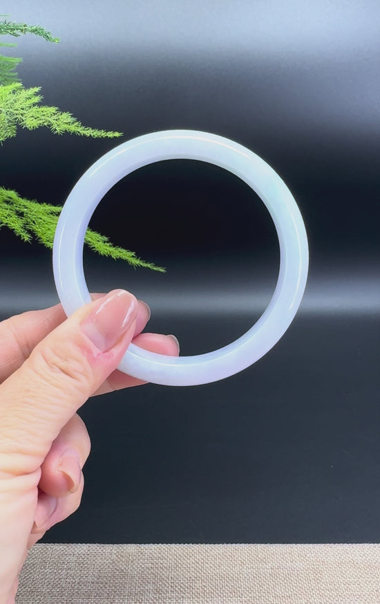 Load and play video in Gallery viewer, Genuine Burmese Lavender Green Jade Jadeite Bangle Bracelet ( 61.8mm )
