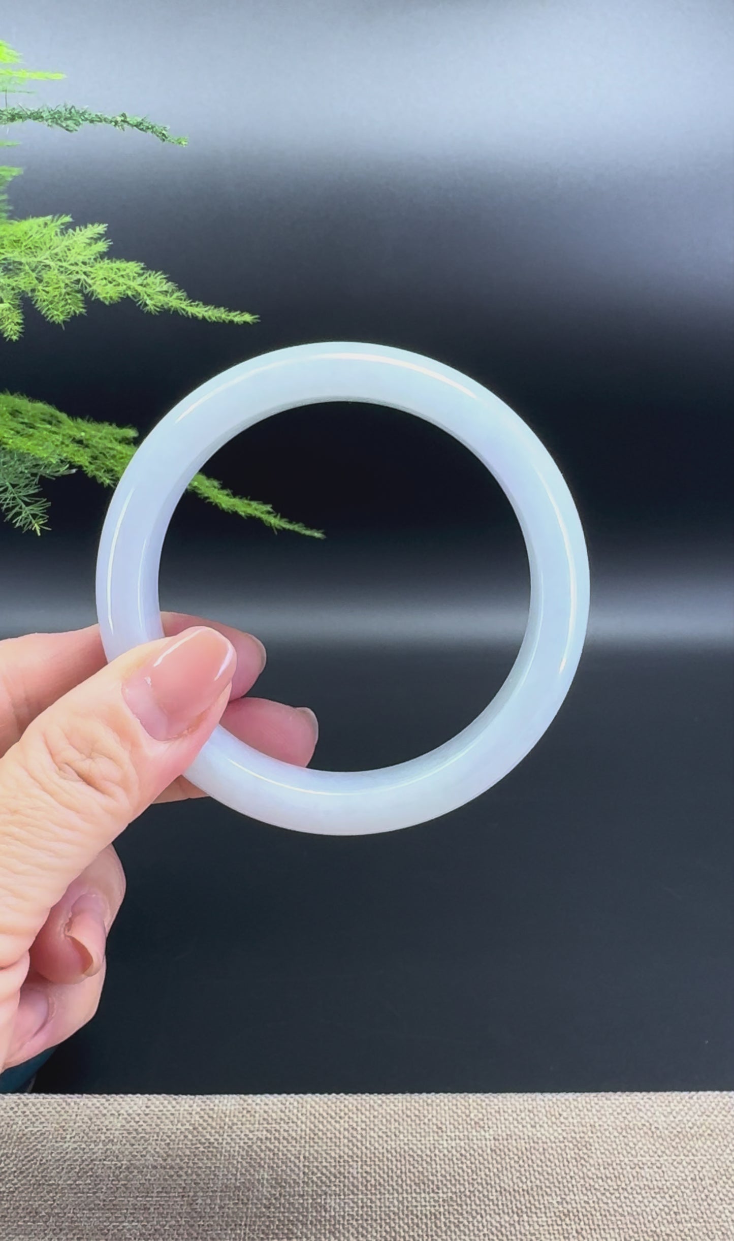 Genuine Burmese Lavender Green Jade Jadeite Bangle Bracelet ( 60.1mm )