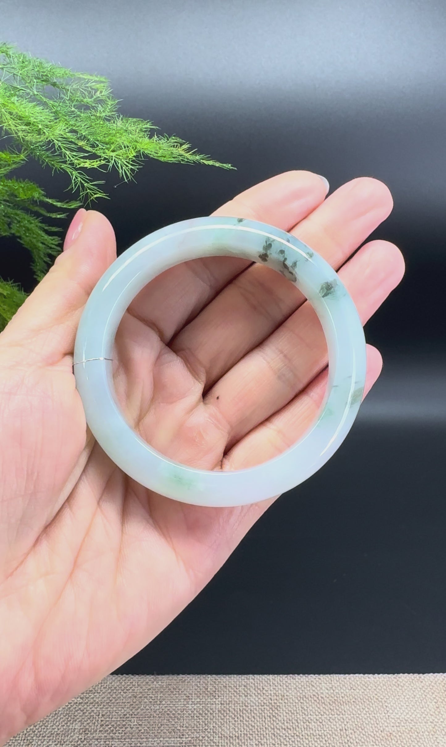 Load and play video in Gallery viewer, Genuine Burmese Lavender Green Jade Jadeite Bangle Bracelet ( 53mm )
