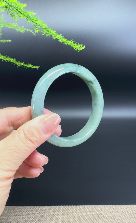Load and play video in Gallery viewer, Genuine Burmese Oil Green Jade Jadeite Bangle Bracelet ( 57.5mm )
