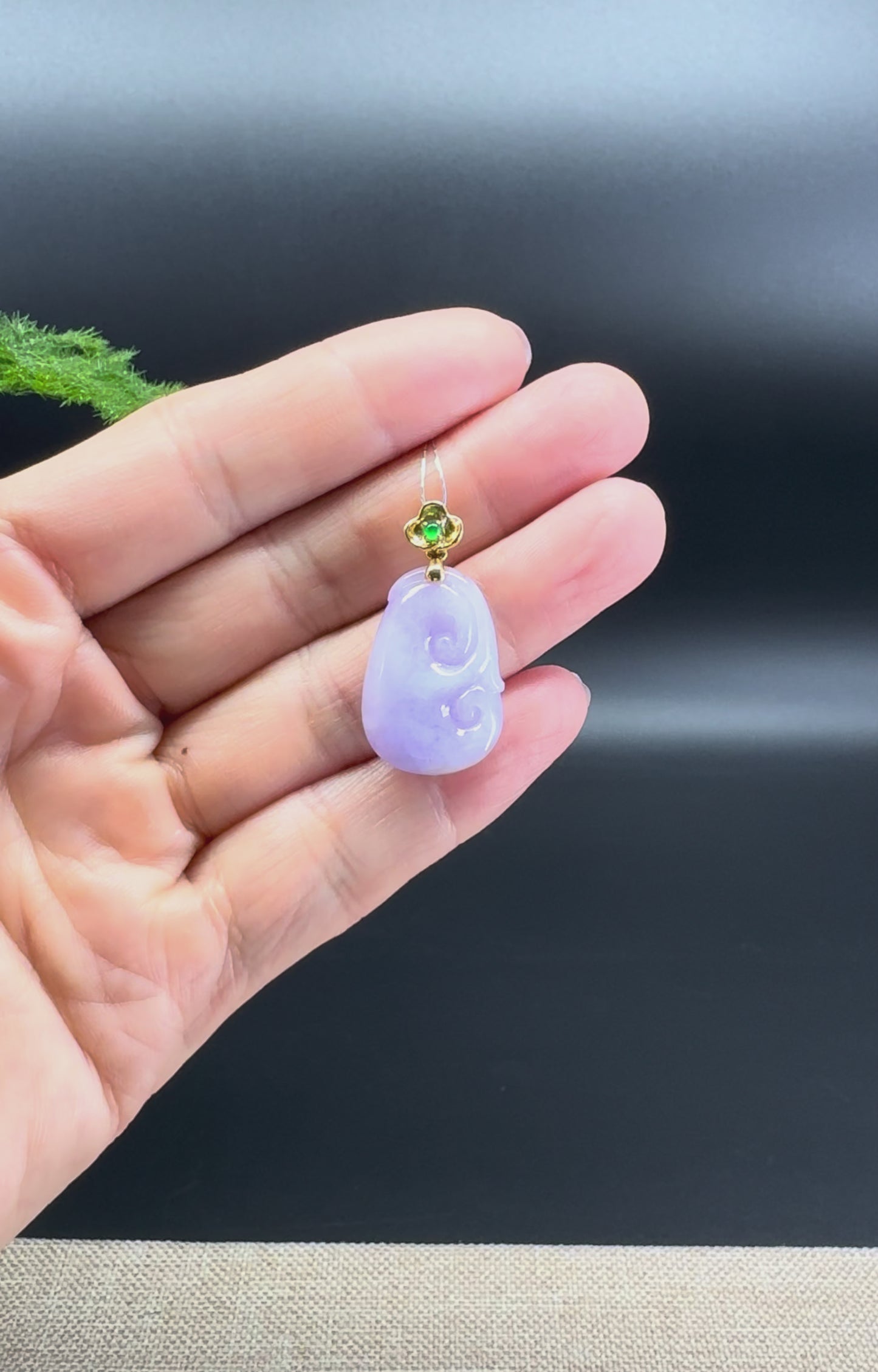 RealJade® Co. Genuine Burmese Lavender Jadeite Jade RuYi Pendant with 18k Yellow Gold Bail