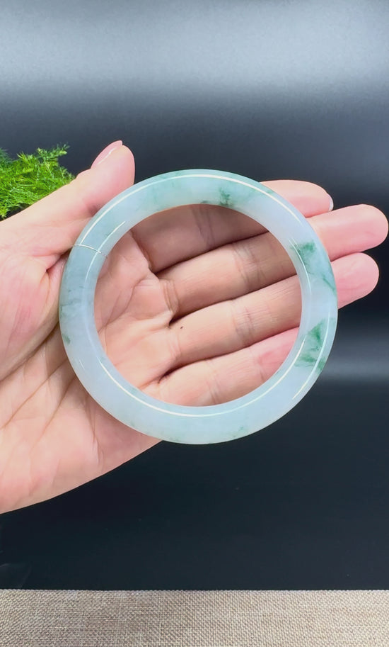 Load and play video in Gallery viewer, Genuine Burmese Icy Blue Jadeite Jade Bangle Bracelet ( 59.4mm )
