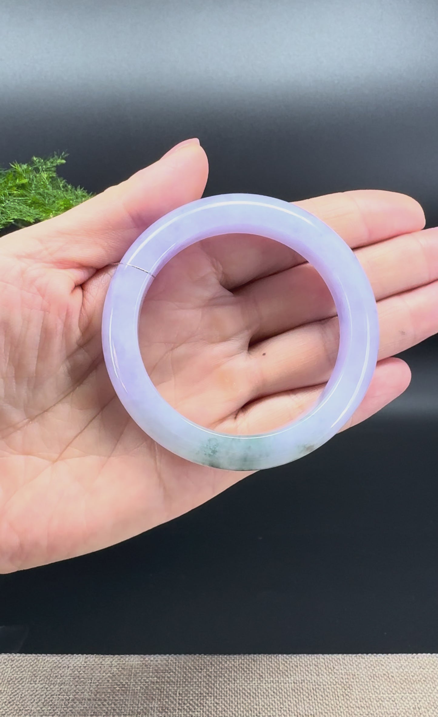 Load and play video in Gallery viewer, Genuine Burmese Icy Lavender Green Jade Jadeite Bangle Bracelet (51mm)
