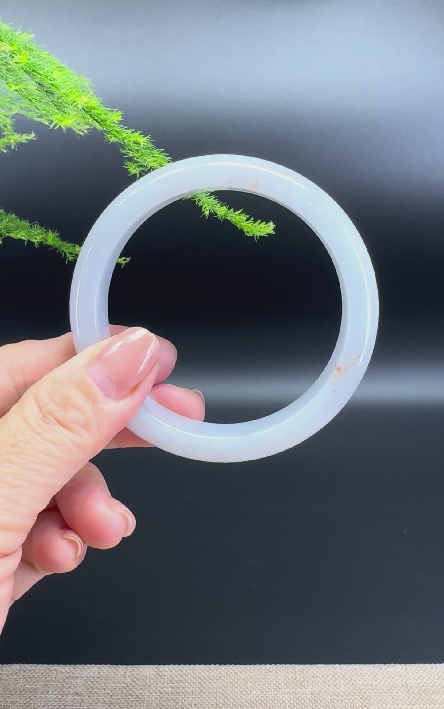 Load and play video in Gallery viewer, Genuine Burmese Lavender Jade Jadeite Bangle Bracelet ( 57.6mm )
