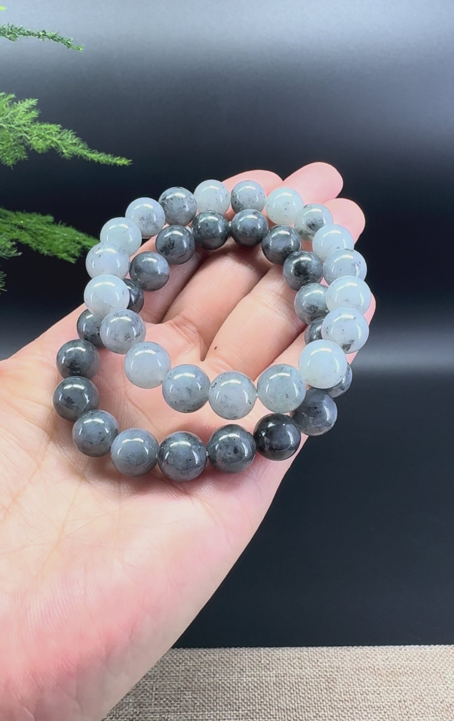 Load and play video in Gallery viewer, Natural Jadeite Jade Round Blue Black Beads Bracelet ( 10 mm )
