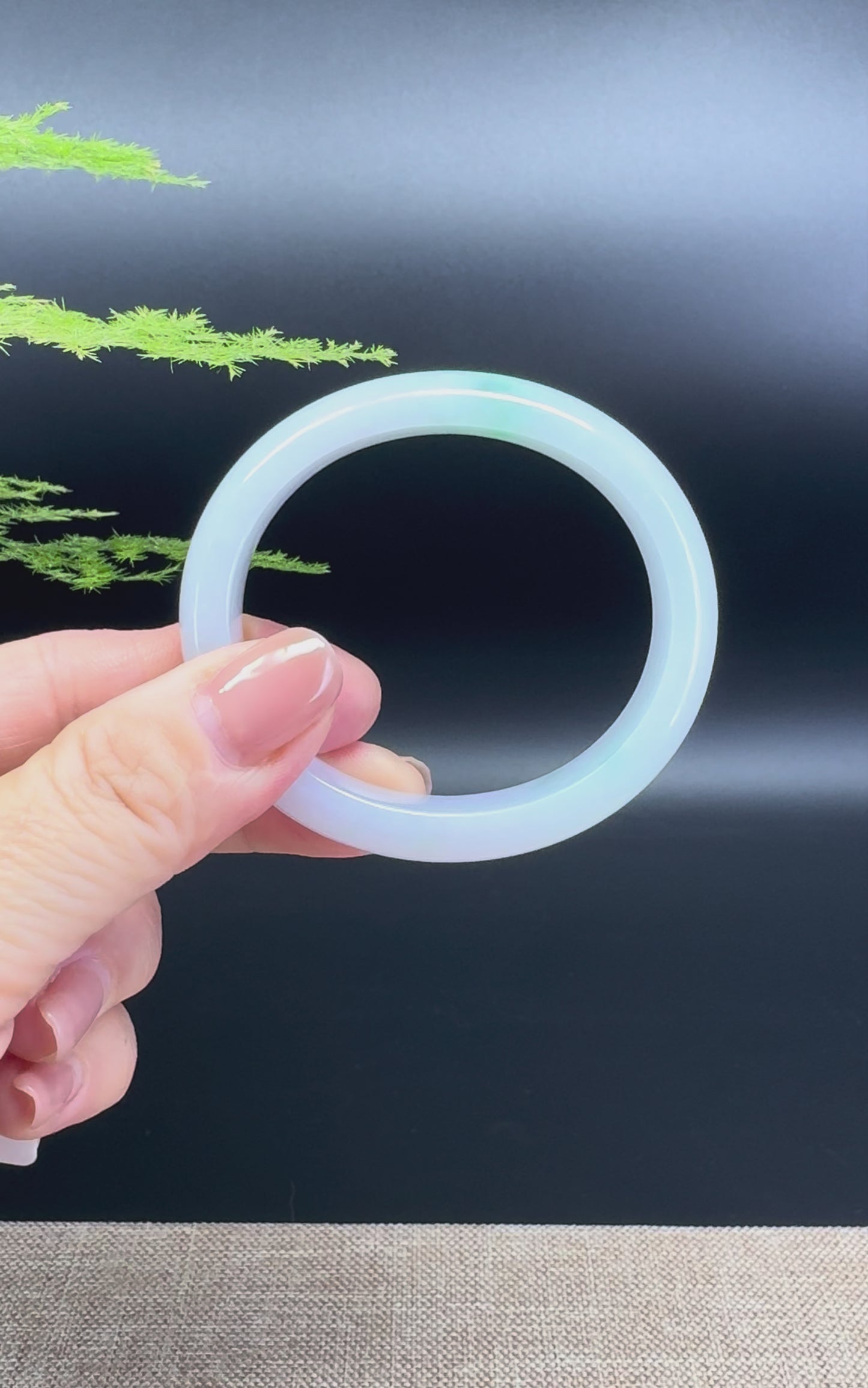 Load and play video in Gallery viewer, Genuine Burmese Lavender Green Jade Jadeite Bangle Bracelet ( 51.7*45.9mm )
