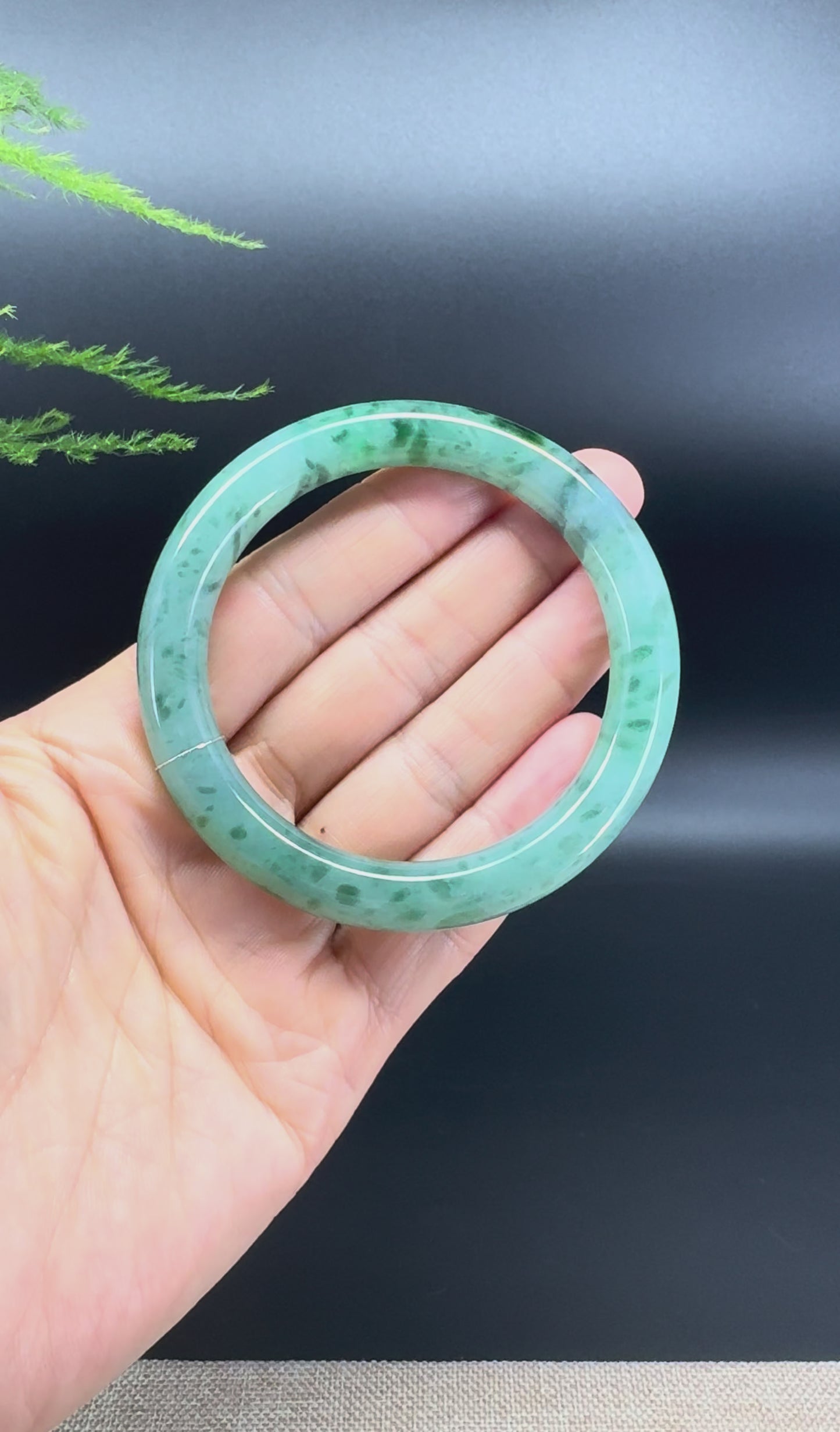 Load and play video in Gallery viewer, Genuine Burmese Oil Green Jade Jadeite Bangle Bracelet ( 55.8mm )
