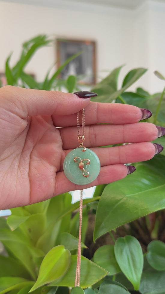 Load and play video in Gallery viewer, RealJade® Co. 18k Rose Gold Genuine Burmese Jadeite Constellation (Aries) Necklace Pendant
