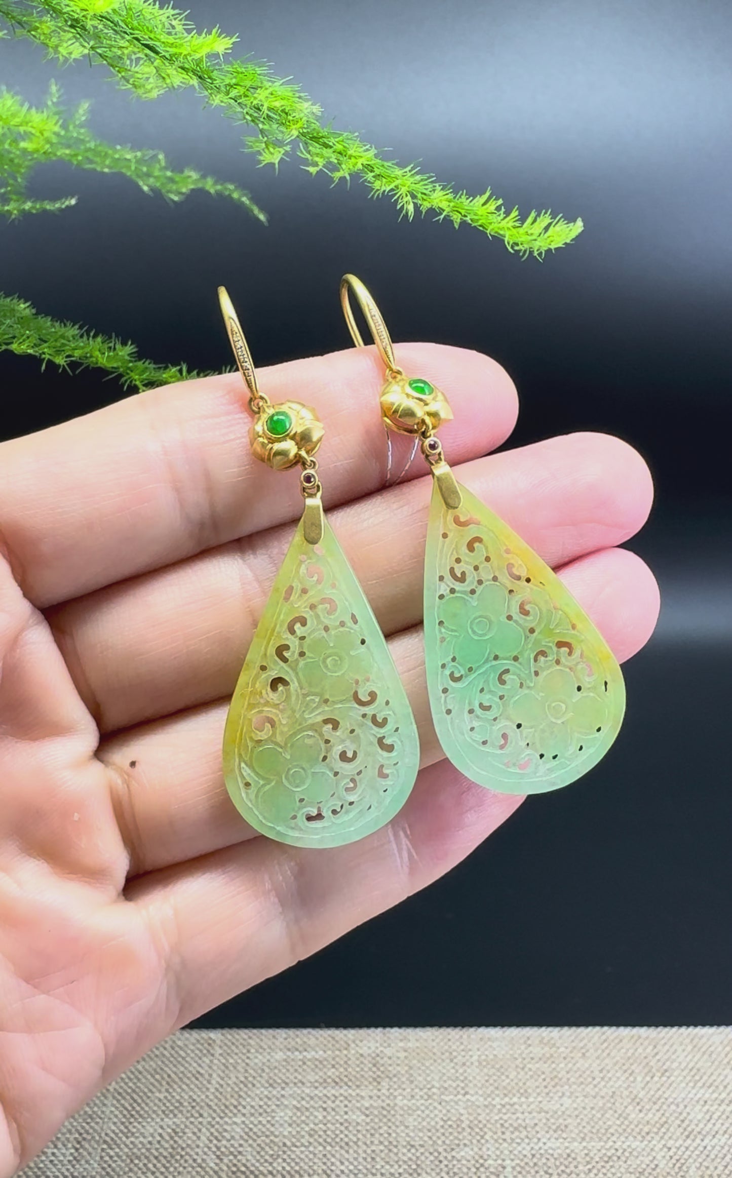 Load and play video in Gallery viewer, 18k Yellow Gold Genuine Yellow Green Jadeite Jade Earrings With Diamonds
