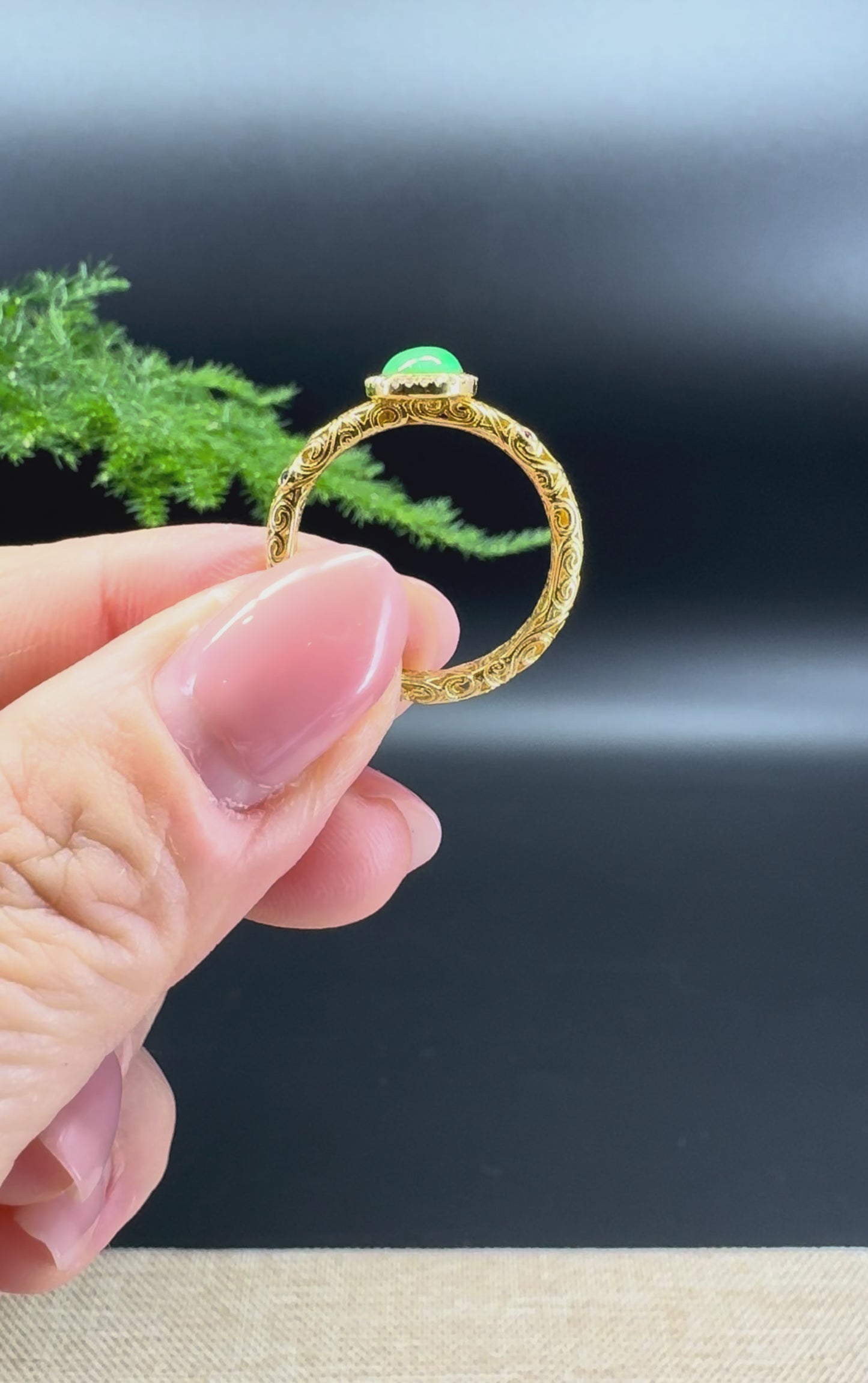 RealJade® 18K Yellow Gold Green Jadeite Jade Diamonds Ring