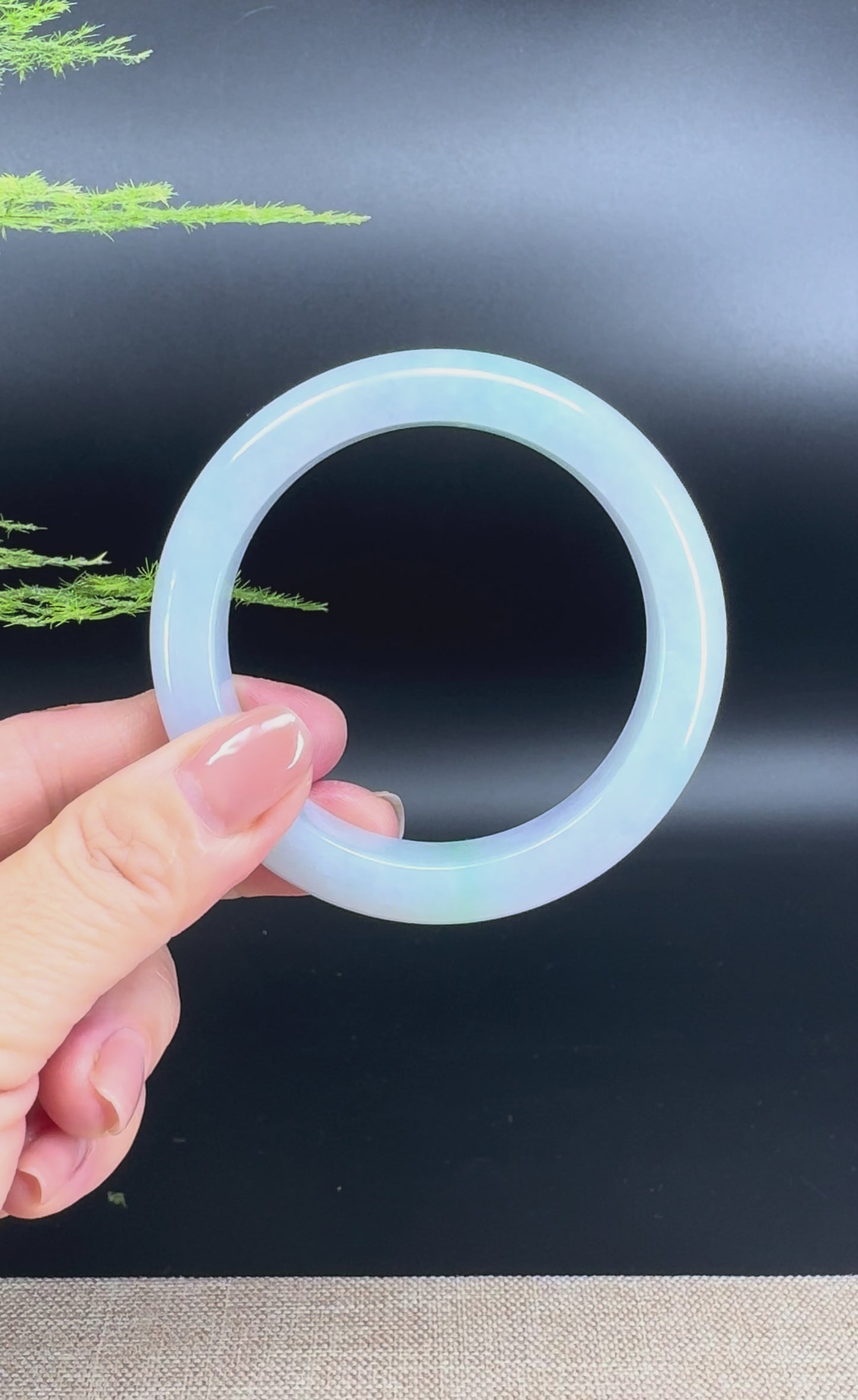 Load and play video in Gallery viewer, Genuine Burmese Lavender Green Jade Jadeite Bangle Bracelet ( 56.8mm )
