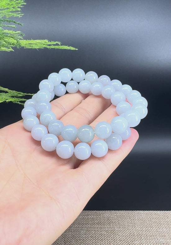 Load and play video in Gallery viewer, Natural Jadeite Jade Round Lavender Beads Bracelet ( 10 mm )
