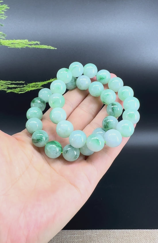Load and play video in Gallery viewer, RealJade® Genuine Jadeite Jade Round Icy Green  Beads Bracelet ( 13mm ) For Men
