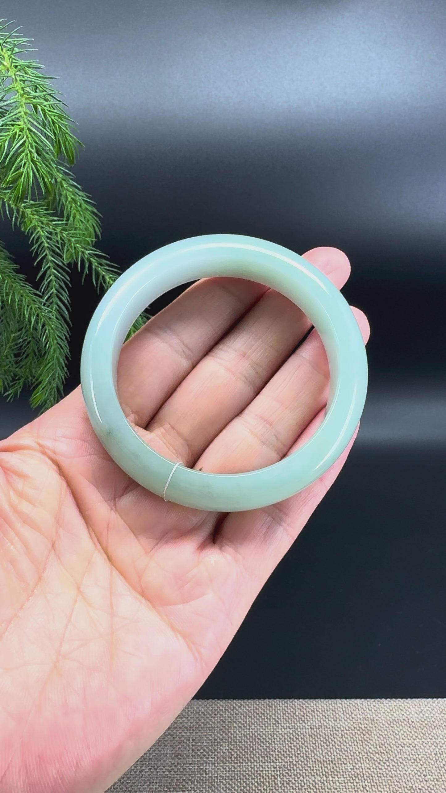 Genuine Burmese Green Jade Jadeite Bangle Bracelet ( 53.7mm )