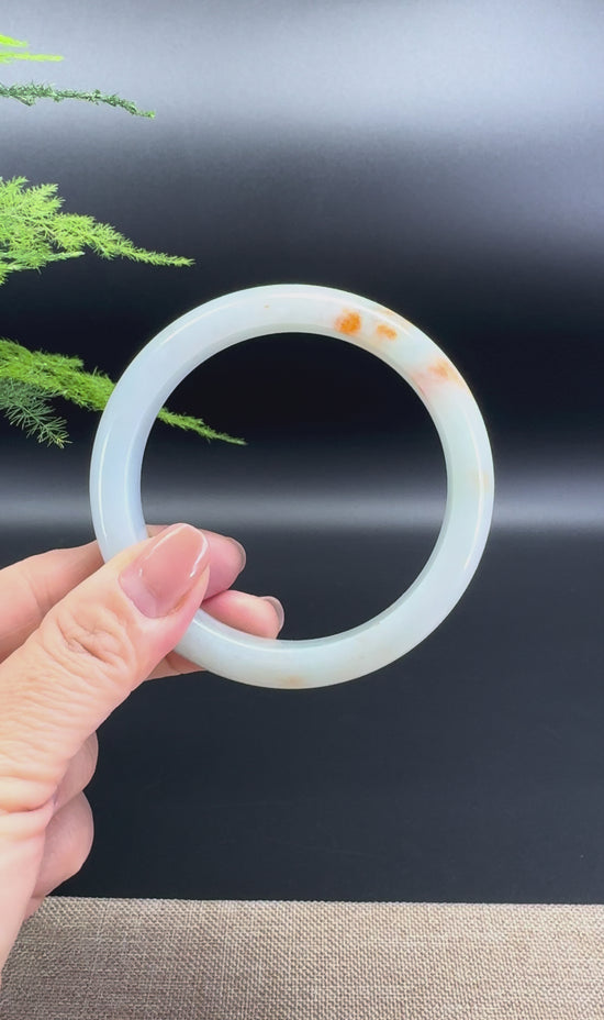 Load and play video in Gallery viewer, Genuine Burmese Yellow Green Jade Jadeite Bangle Bracelet ( 60.8mm )
