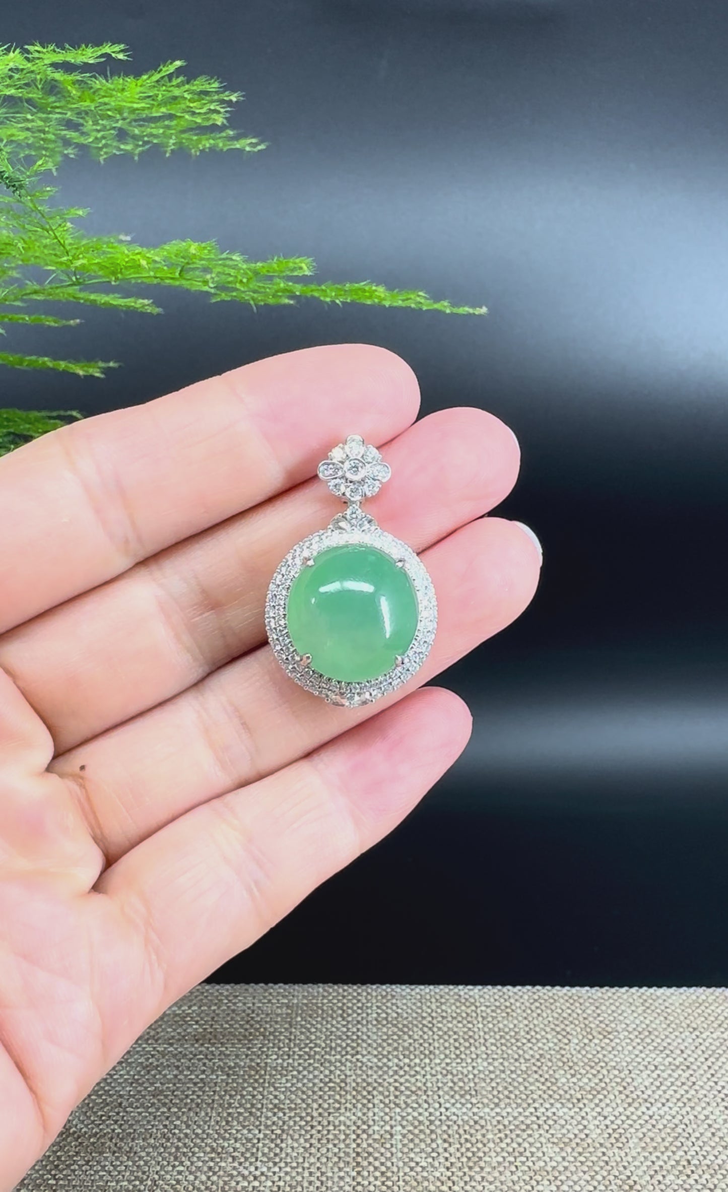 18K White Gold Imperial Jadeite Jade Cabochon Necklace with Diamonds
