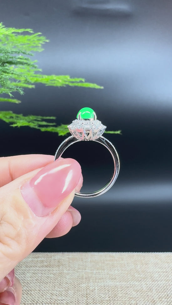 Load and play video in Gallery viewer, RealJade®  18k White Gold Natural Imperial Green Jadeite Engagement Ring With Diamonds
