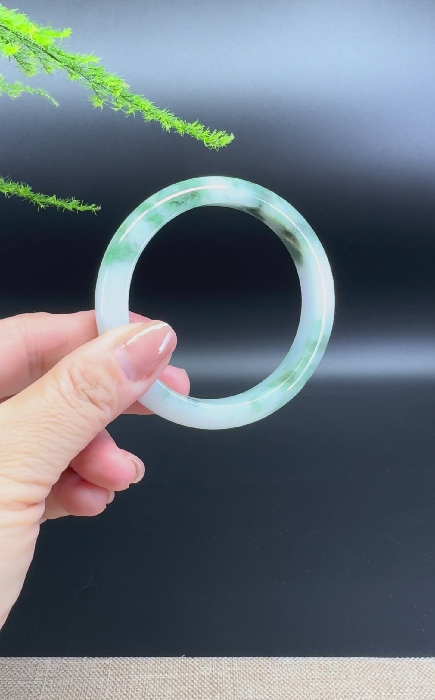 Load and play video in Gallery viewer, Genuine Burmese White Green Jade Jadeite Bangle Bracelet ( 56.9mm )
