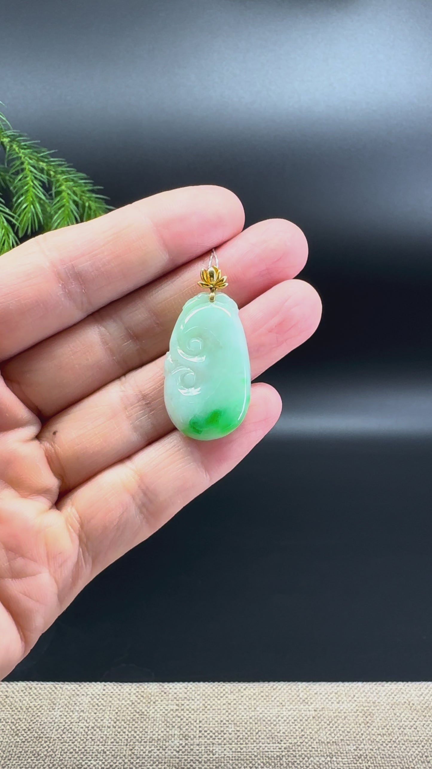 RealJade® Co. Genuine Burmese Light Green Jadeite Jade RuYi Pendant with 18k Yellow Gold Bail