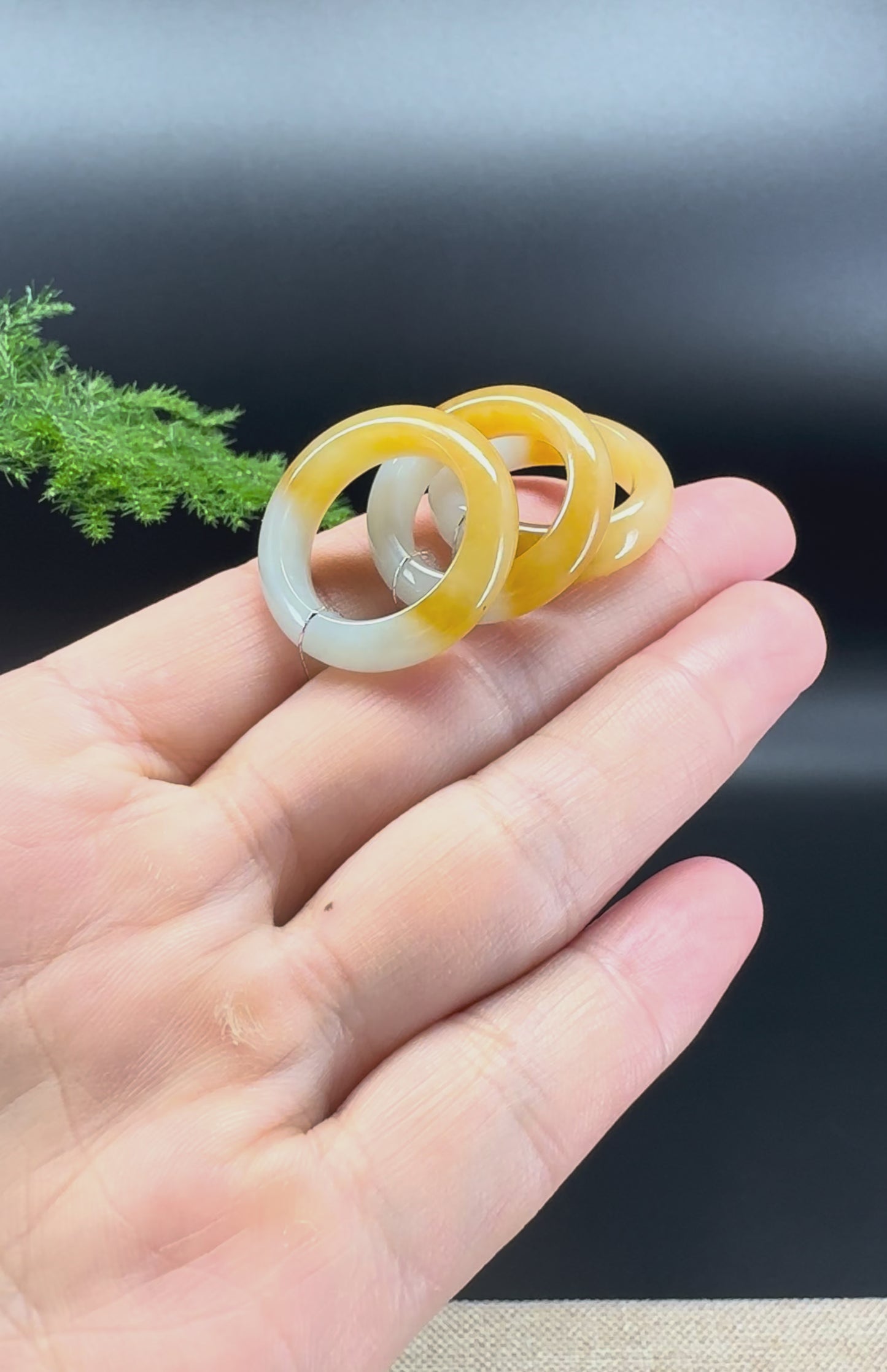 Load and play video in Gallery viewer, RealJade® Burmese Honey Yellow Traditional Jadeite Jade Ring

